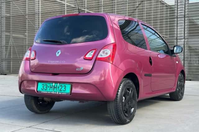 Renault Twingo (2012) thumbnail 3