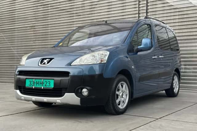 Peugeot Partner (2009) thumbnail 1