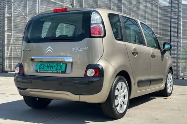 Citroën C3 Picasso (2011) thumbnail 3