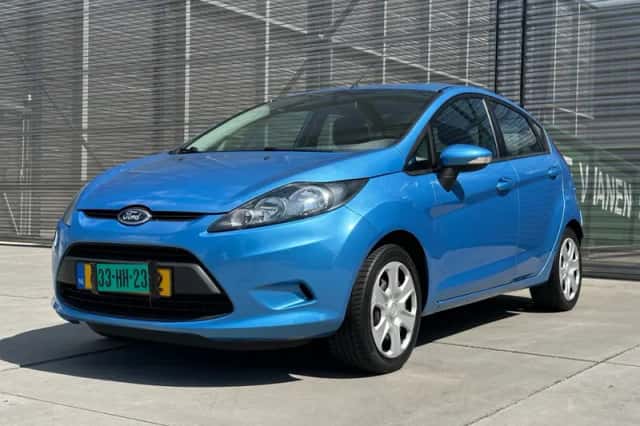 Ford Fiesta (2012) thumbnail 1