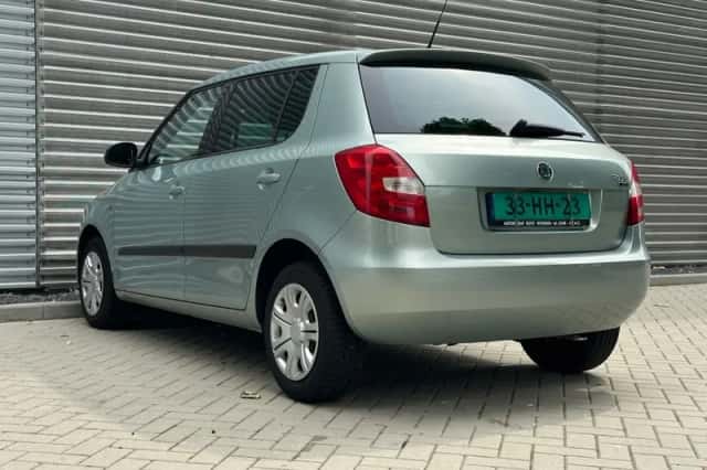 Škoda Fabia (2010) thumbnail 4