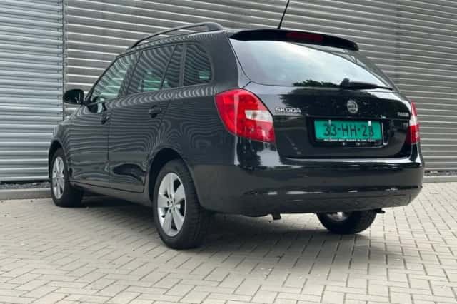 Škoda Fabia (2013) thumbnail 4