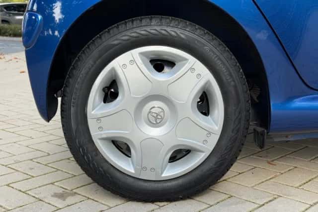 Toyota Aygo (2008) thumbnail 5