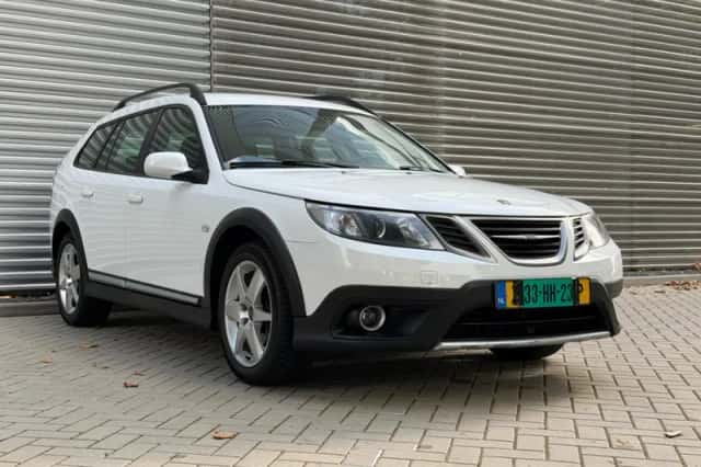 Saab 9-3 (2009) thumbnail 2