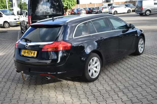 Opel Insignia (2009) thumbnail 5