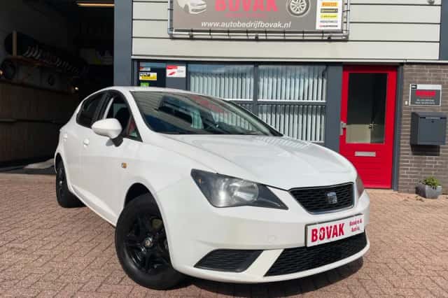 SEAT Ibiza (2012) thumbnail 1