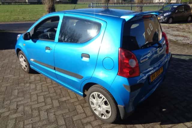 Suzuki Alto (2009) thumbnail 5