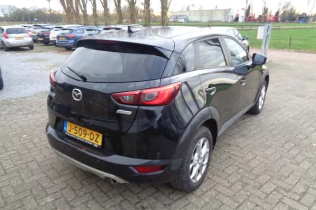 Mazda CX-3 (2015) thumbnail 4