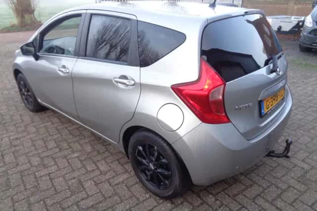 Nissan Note (2016) thumbnail 5