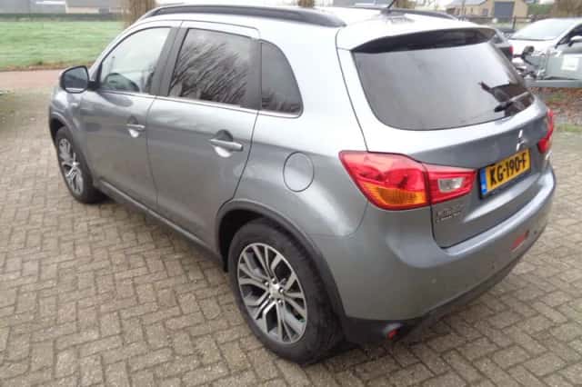 Mitsubishi ASX (2016) thumbnail 5