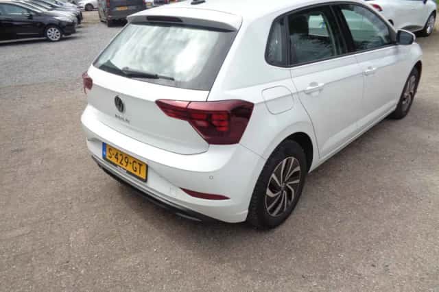 Volkswagen Polo (2023) thumbnail 4