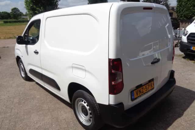 Peugeot Partner (2022) thumbnail 5