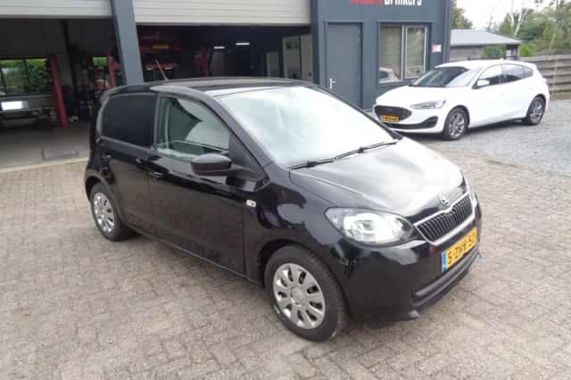 Škoda Citigo (2015) thumbnail 3