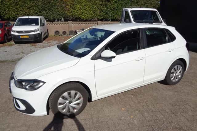 Volkswagen Polo (2022) thumbnail 1