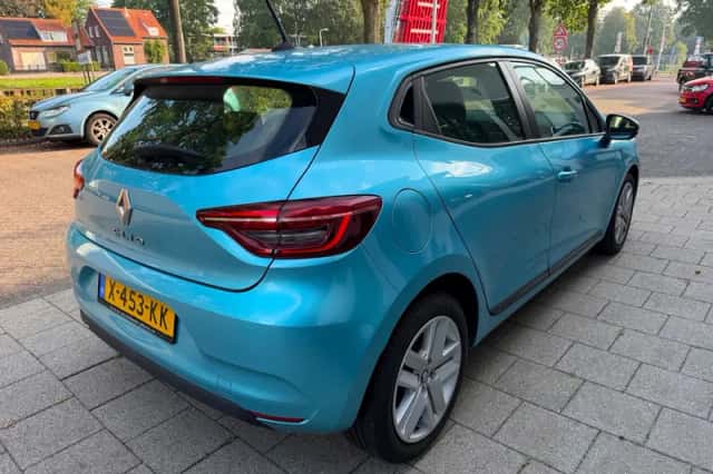 Renault Clio (2021) thumbnail 5
