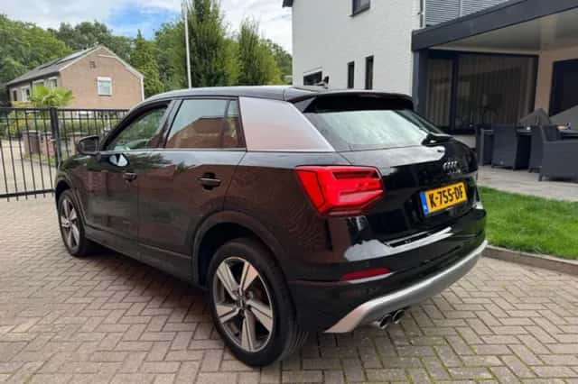 Audi Q2 (2016) thumbnail 3