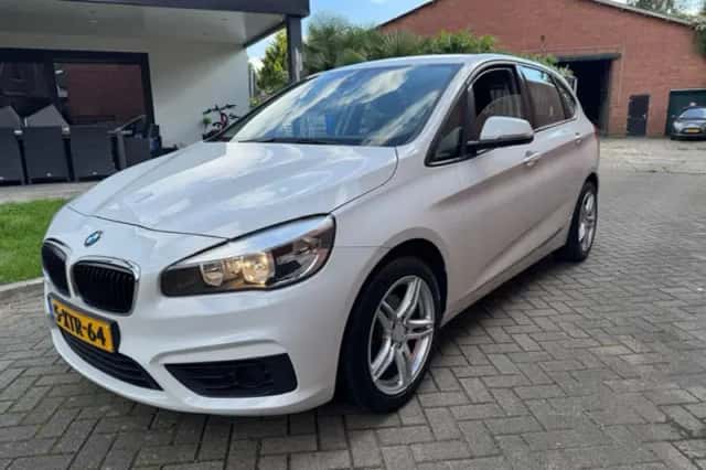 BMW 2-Serie Active Tourer (2014) thumbnail 5