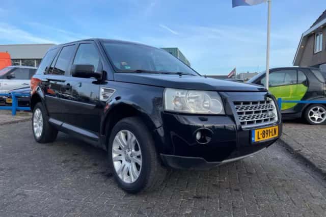 Land Rover Freelander (2007) thumbnail 1