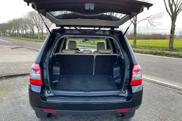 Land Rover Freelander (2007) thumbnail 6