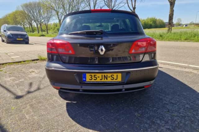 Renault Vel Satis (2002) thumbnail 6
