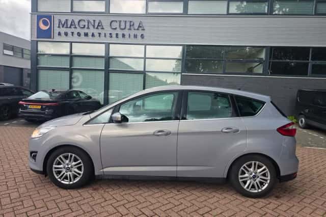 Ford C-Max (2013) thumbnail 6