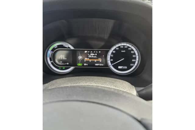 Kia Niro (2018) thumbnail 4