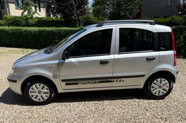 Fiat Panda (2008) thumbnail 2