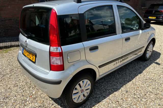 Fiat Panda (2008) thumbnail 5