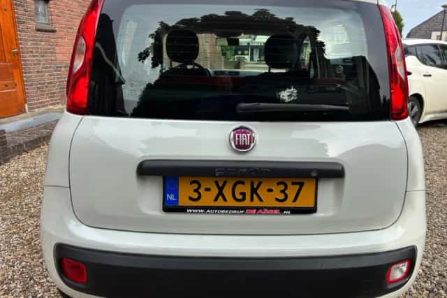 Fiat Panda (2014) thumbnail 3