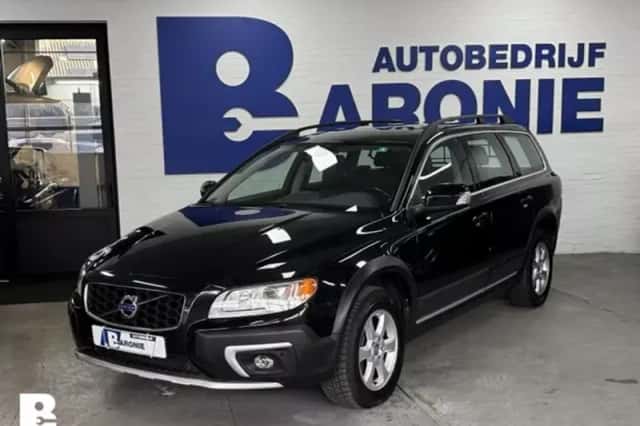 Volvo XC70 (2014) thumbnail 2
