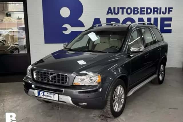 Volvo XC90 (2006) thumbnail 2