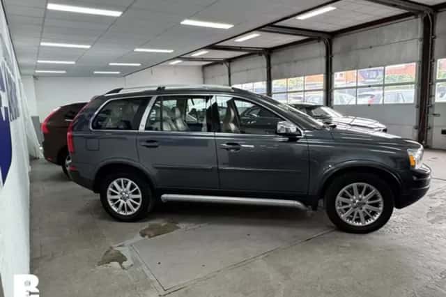 Volvo XC90 (2006) thumbnail 5