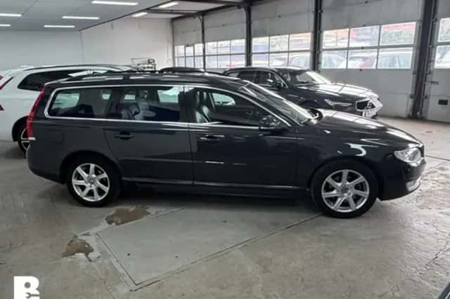 Volvo V70 (2015) thumbnail 5