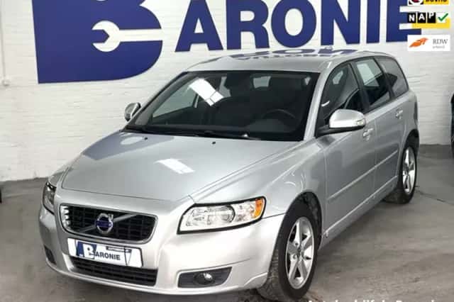 Volvo V50 (2011) thumbnail 1