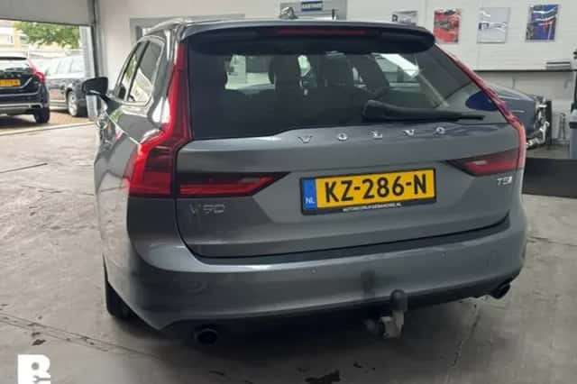 Volvo V90 (2017) thumbnail 5