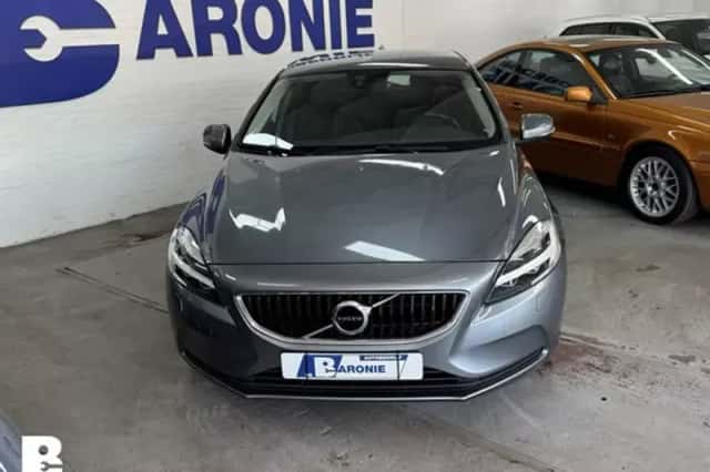 Volvo V40 (2017) thumbnail 4