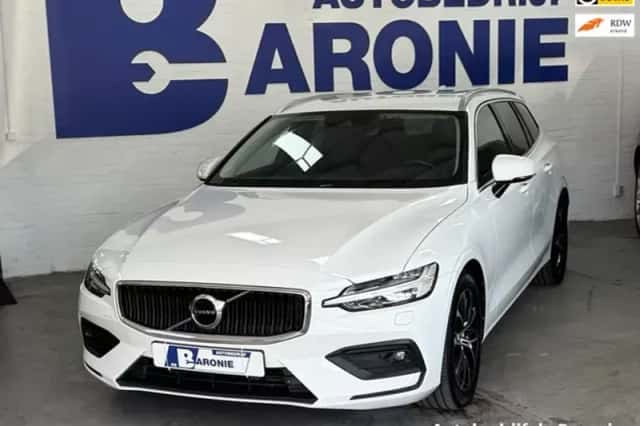 Volvo V60 (2020) thumbnail 1
