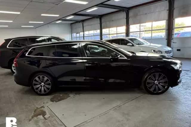 Volvo V60 (2021) thumbnail 5