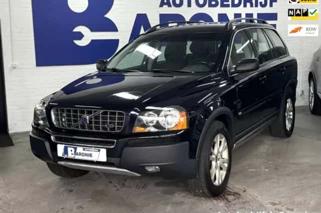 Volvo XC90 (2005) thumbnail 1