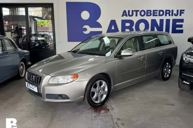 Volvo V70 (2010) thumbnail 5