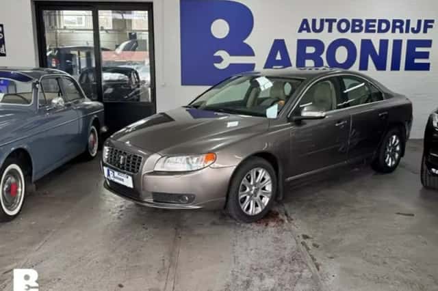 Volvo S80 (2009) thumbnail 5