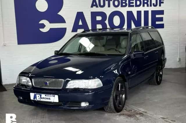 Volvo V70 (2000) thumbnail 2