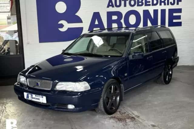 Volvo V70 (2000) thumbnail 3