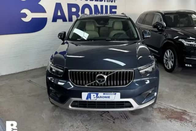 Volvo XC40 (2022) thumbnail 4