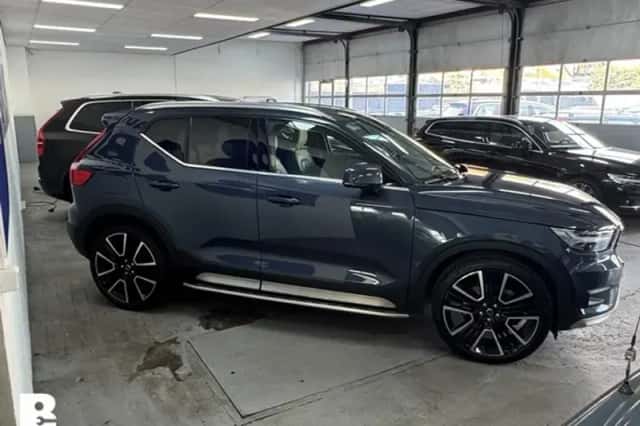 Volvo XC40 (2022) thumbnail 6