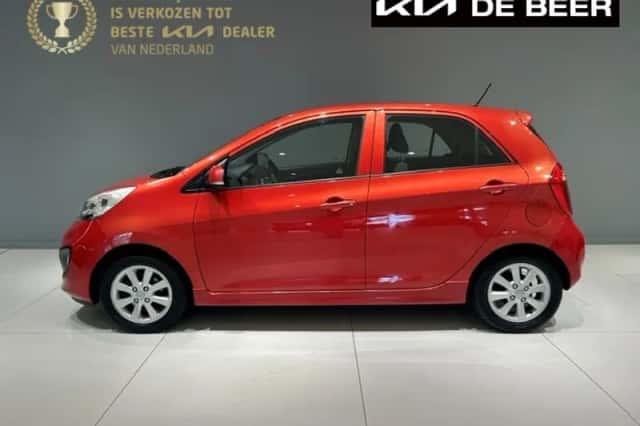 Kia Picanto (2012) thumbnail 1