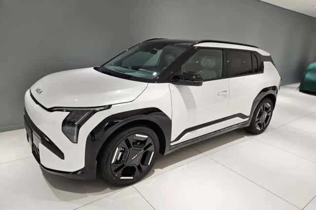Kia EV3 (2026) thumbnail 2