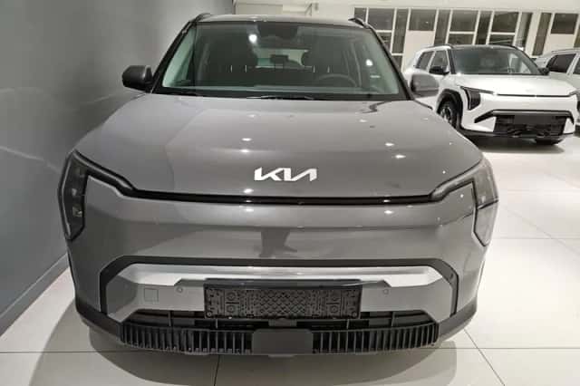 Kia EV3 (2026) thumbnail 3