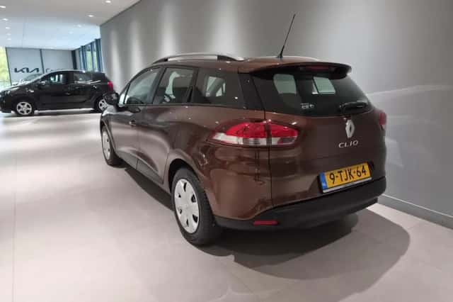 Renault Clio (2014) thumbnail 5
