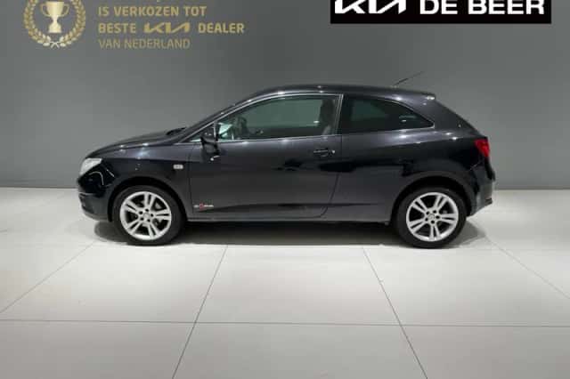 SEAT Ibiza (2011) thumbnail 1
